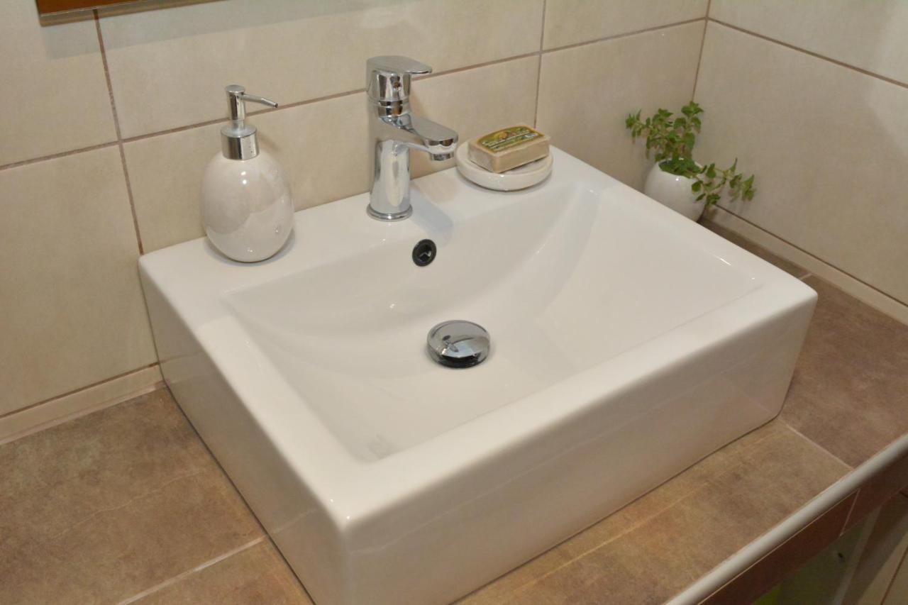 Hotel Filoxenia Nei Pori Zewnętrze zdjęcie