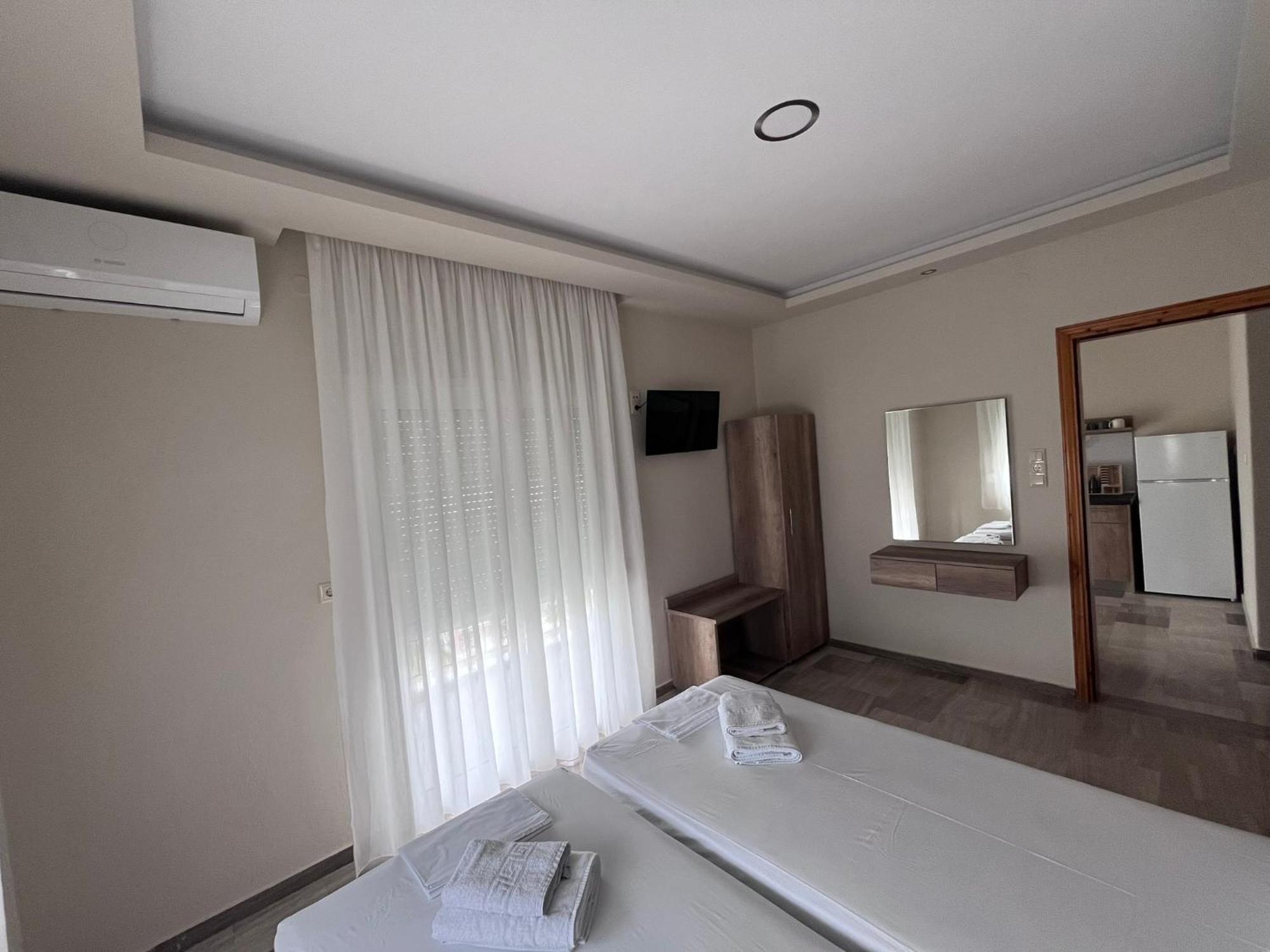 Hotel Filoxenia Nei Pori Zewnętrze zdjęcie