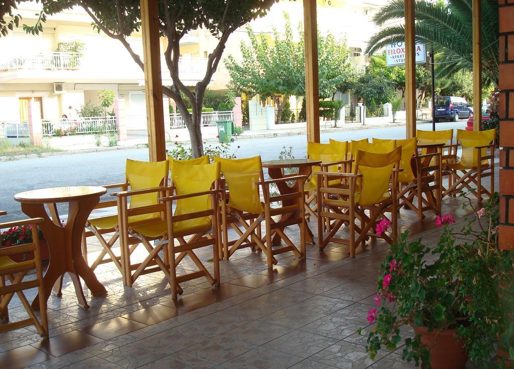 Hotel Filoxenia Nei Pori Zewnętrze zdjęcie