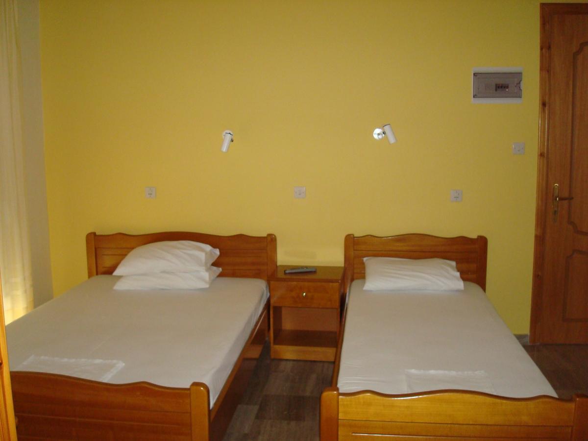 Hotel Filoxenia Nei Pori Zewnętrze zdjęcie